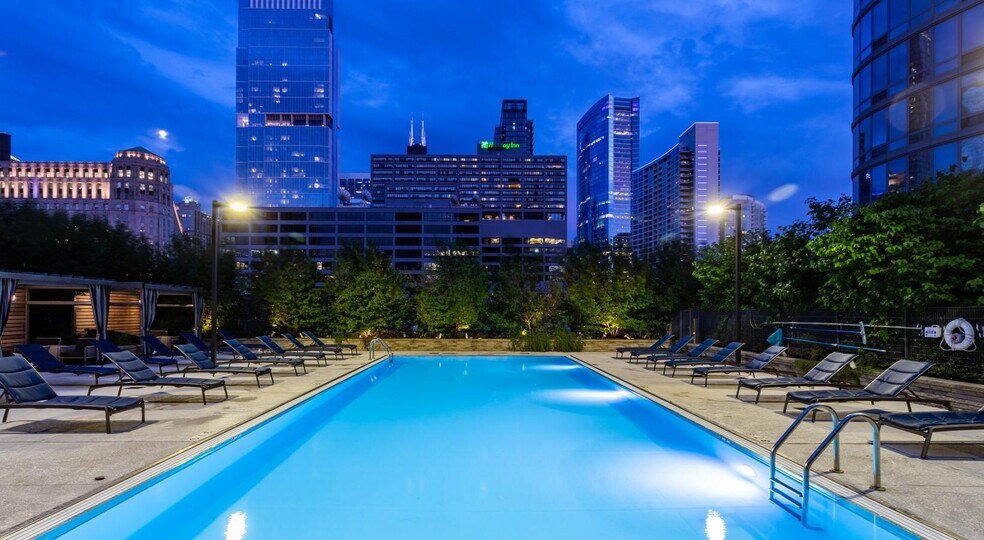 Building Photo - 444 N Orleans St