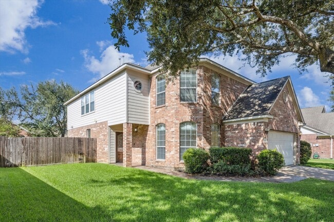 Primary Photo - 19010 Country Square Dr
