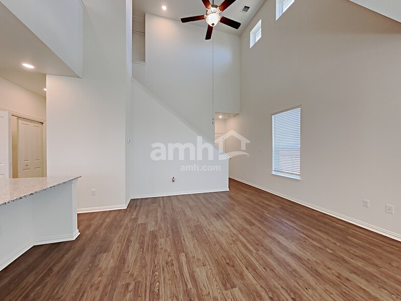 Building Photo - 272 Aspen Waters