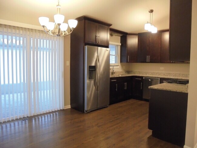 Building Photo - 3414 Cathy Dr