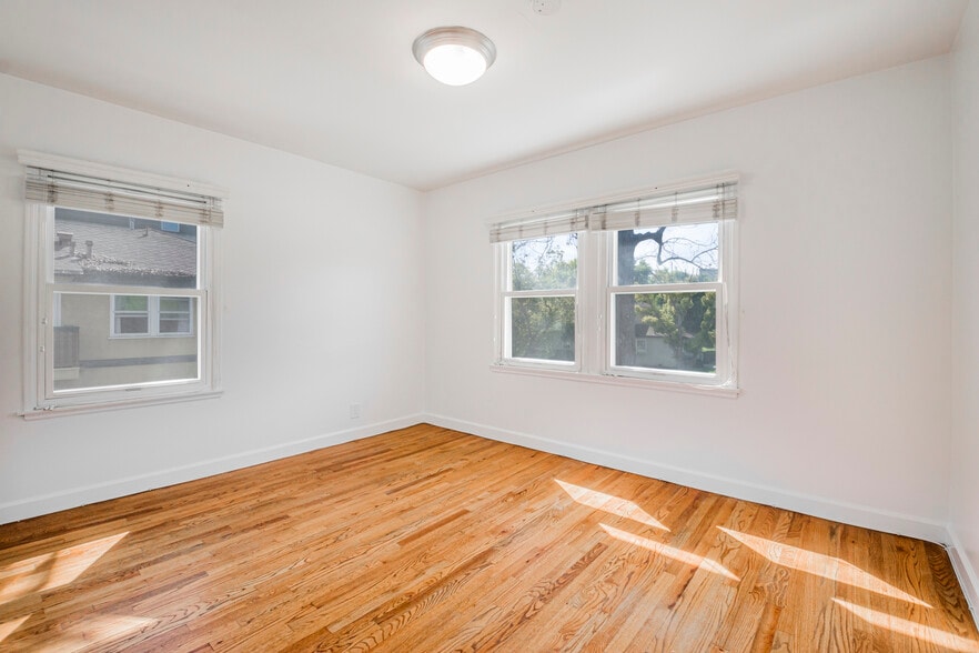 Building Photo - 8754.5 Belford Ave