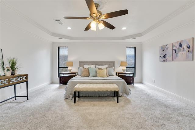 Building Photo - 9738 Amberley Dr