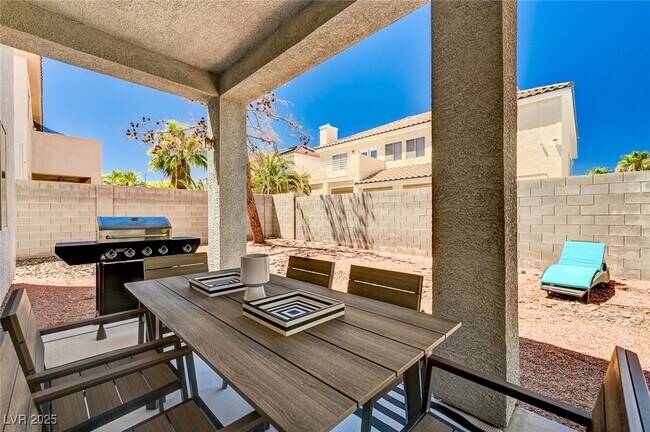 Building Photo - 6574 W Diablo Dr