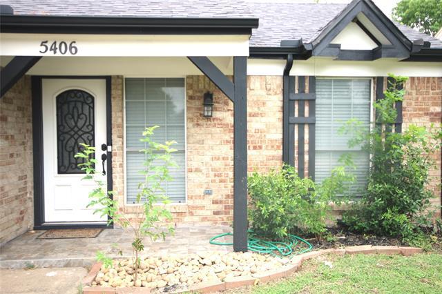 Building Photo - 5406 Yaupon Dr