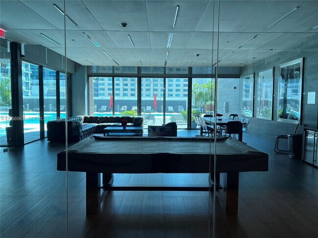 Building Photo - 1080 Brickell Ave