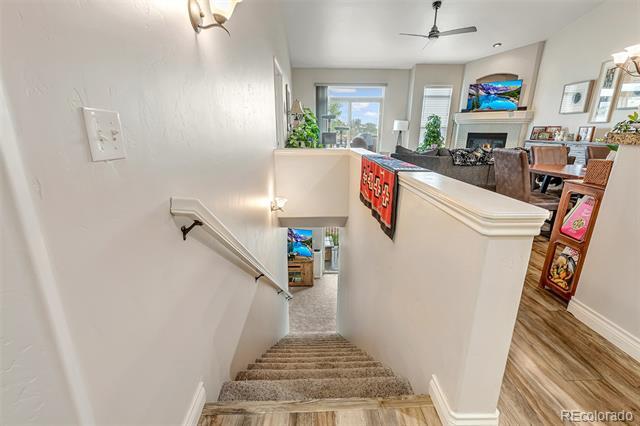 Building Photo - 358 Cliff View Dr