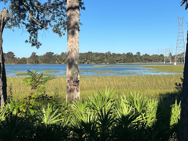 Building Photo - Stunning Views! Mariners Cove Townhouse