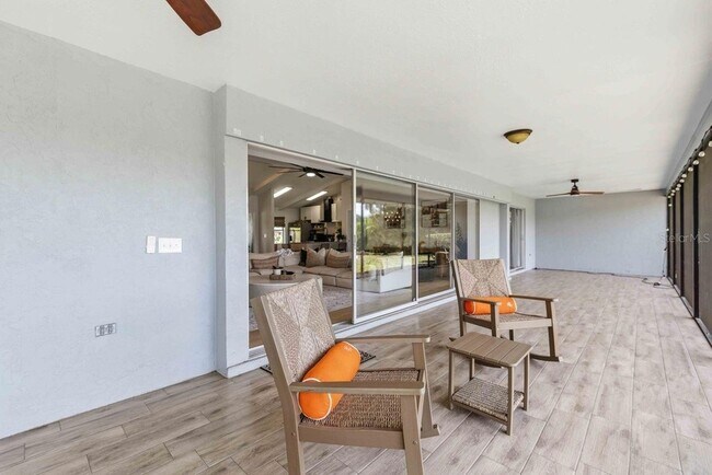 Building Photo - 8021 Timber Lake Ln