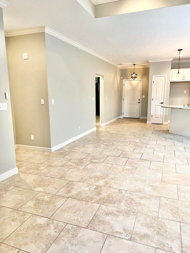 Building Photo - Duplex in Siena Estates at Branson Hills