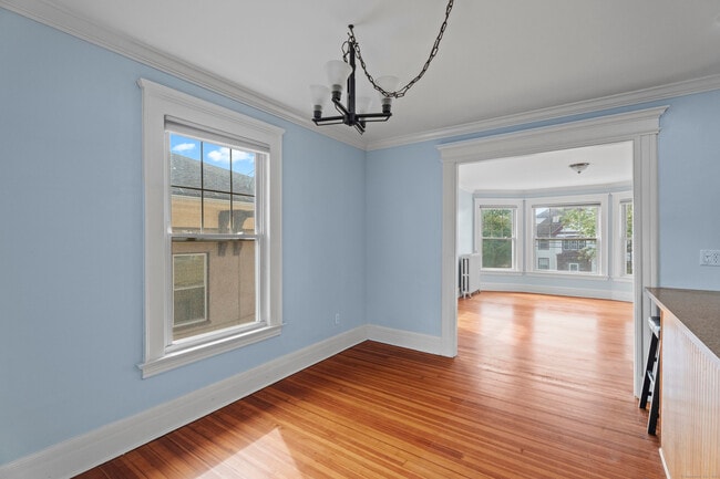 Building Photo - 809 Edgewood Ave