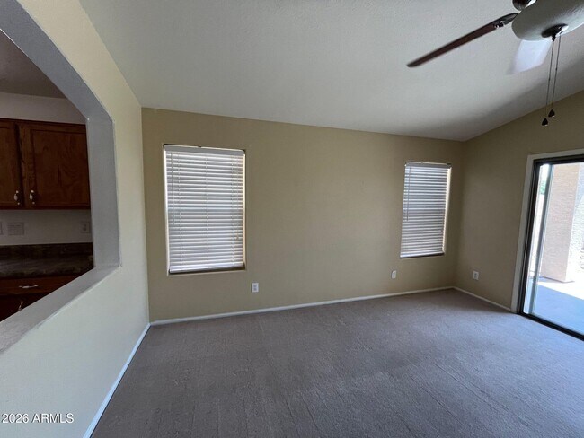 Building Photo - 29429 N Blackfoot Daisy Dr