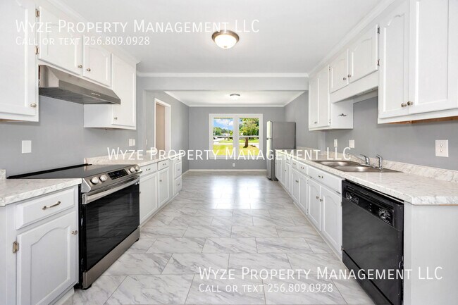 Building Photo - 118 Sweetwater Dr