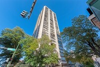 Building Photo - 70 W Burton Pl