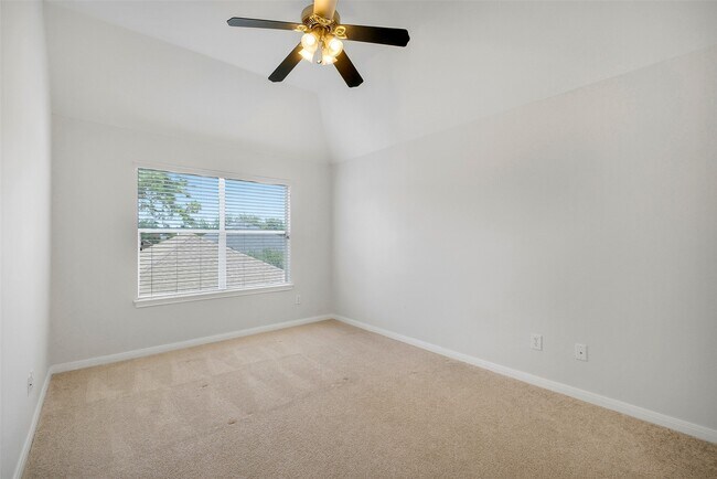 Building Photo - 7015 Timber Edge Ln