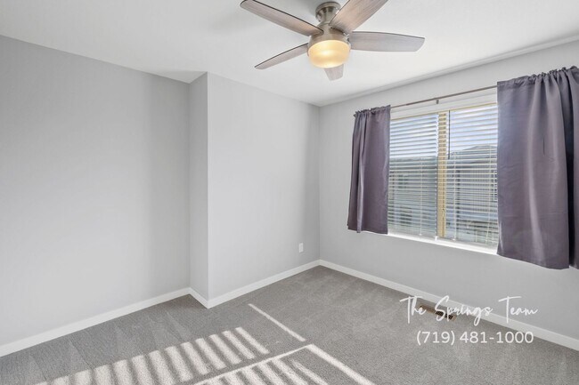 Building Photo - MODEL-PERFECT BANNING LEWIS RANCH HOME WIT...