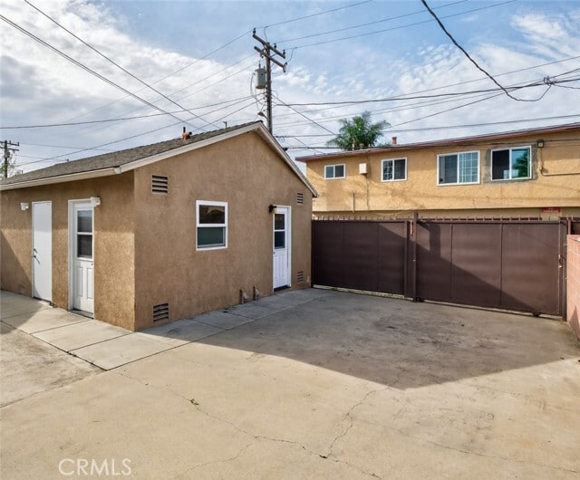 Building Photo - 1129 N Briarwood St