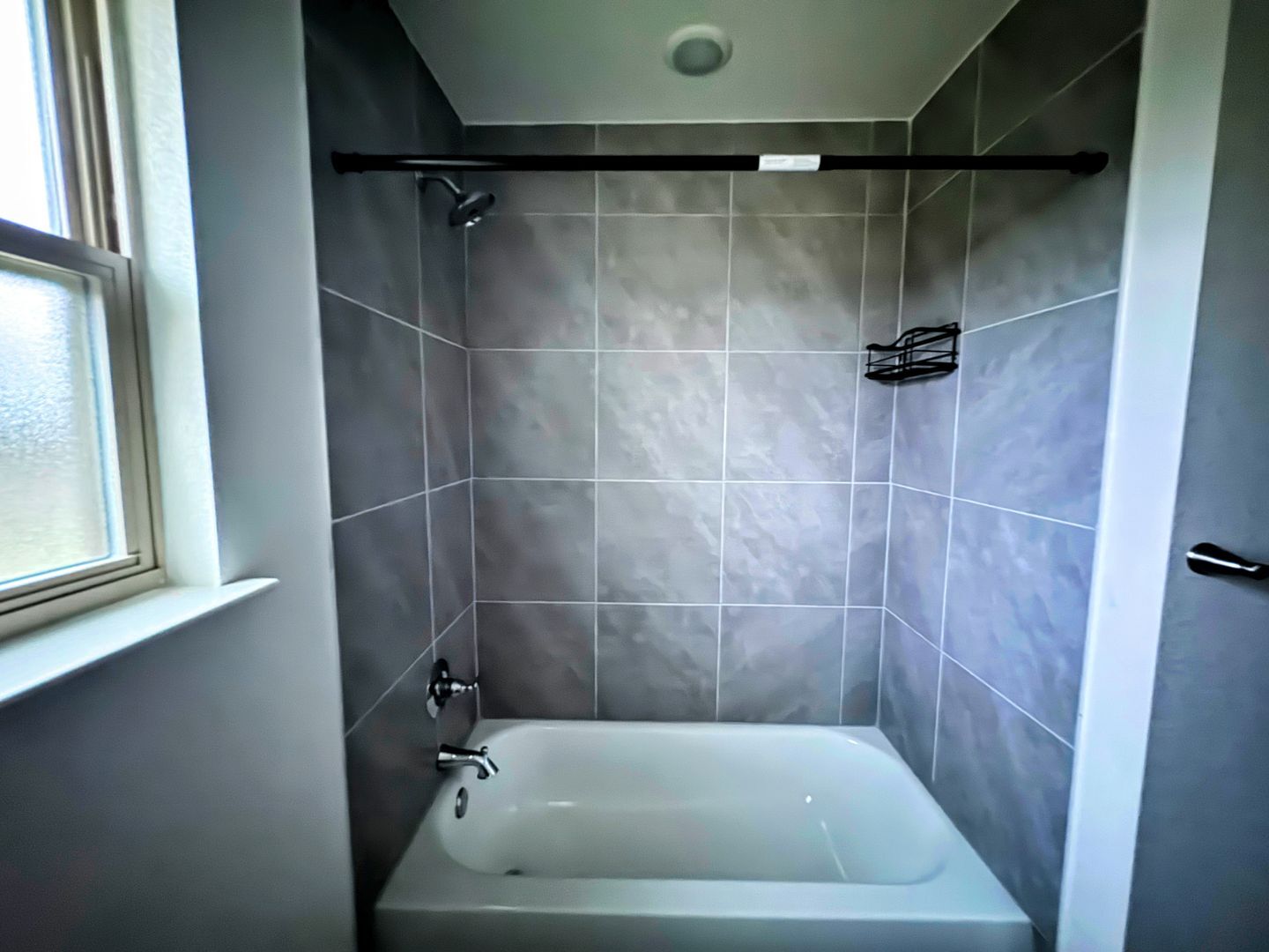 Building Photo - 301 Agua Chiquita Ct
