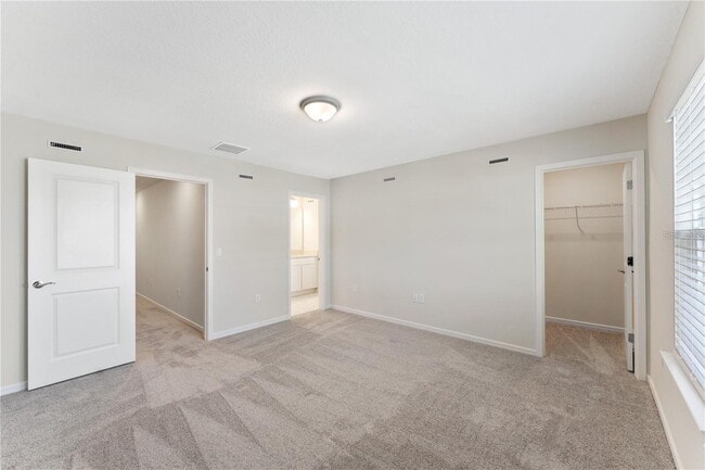 Building Photo - 2326 Vision St