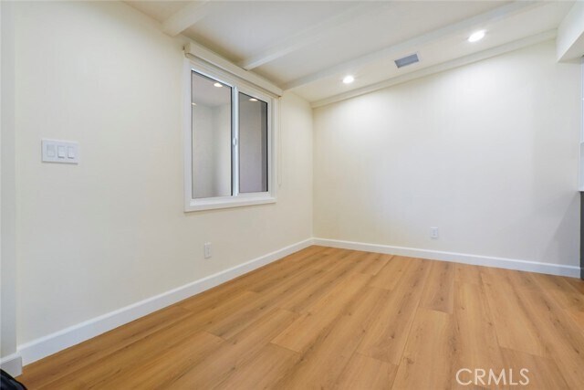 Building Photo - 7423 Balcom Ave