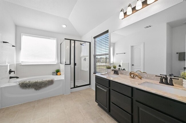 Building Photo - 6204 Conestoga Wagon Way