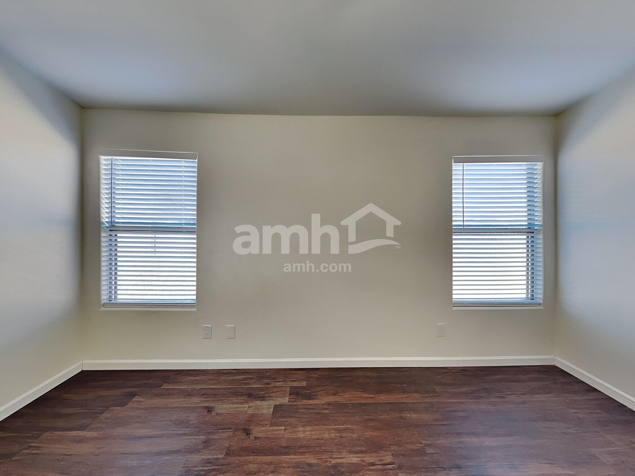 Building Photo - 10706 S Distillery Canyon Spring Dr