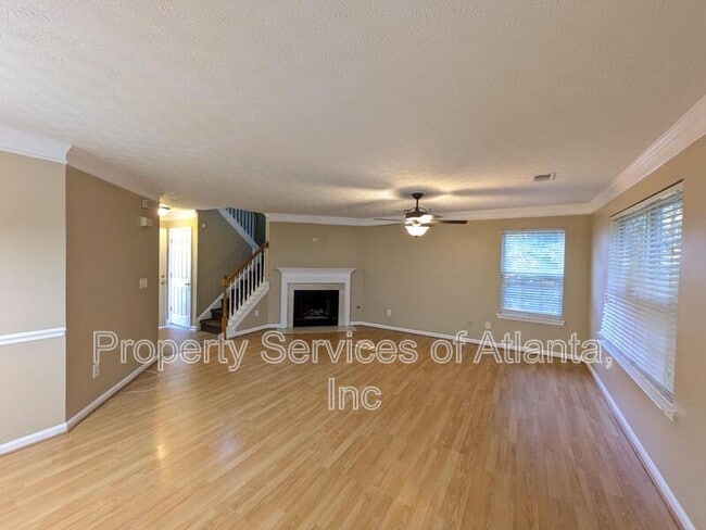 Building Photo - 518 Arbor Ridge Dr