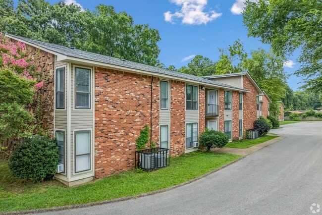 Building Photo - 3945 Macon Rd