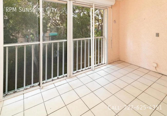 Building Photo - FULLY FURNISHED 2-BED, 2-BATH CONDO WITH U...