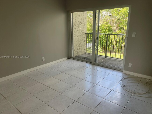 Building Photo - 8043 Lagos De Campo Blvd