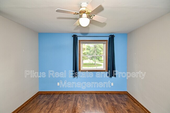 Building Photo - 1280 Linwood Ave SW