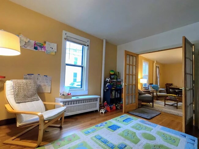 Building Photo - 201 Linn St