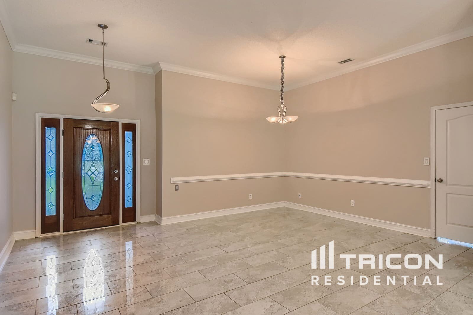 Building Photo - 105 Arbor Cove Way