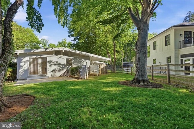 Building Photo - 6614 Melody Ln