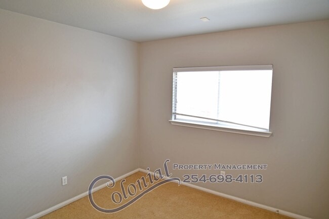 Building Photo - AVAILABLE SOON!