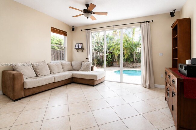 Building Photo - 13989 SW 155th Terrace