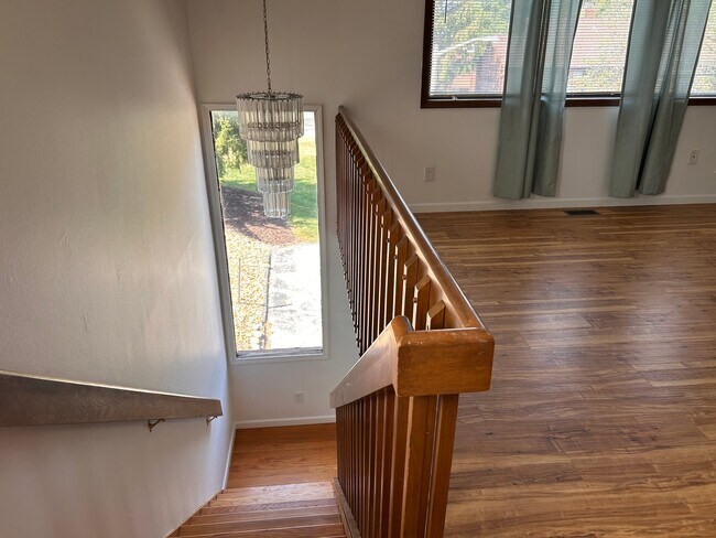 Building Photo - 234 Cedar Grove Dr