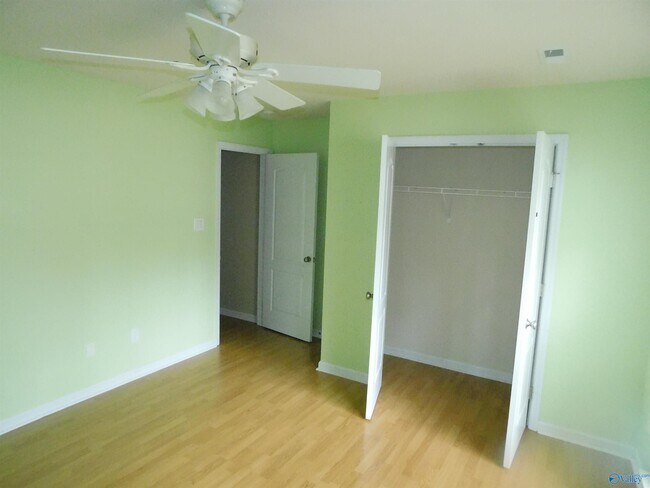 Building Photo - 134 Kendrick Ln