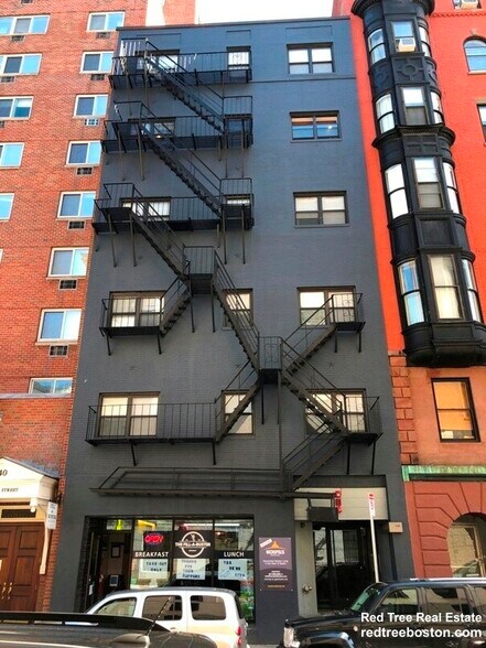 Building Photo - 144 Bowdoin St