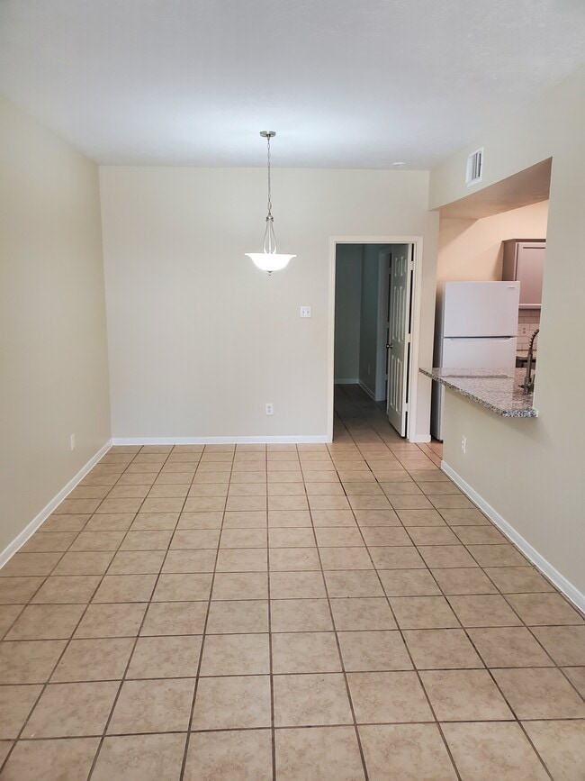 Living/ Dining Room - 3725 Amos St