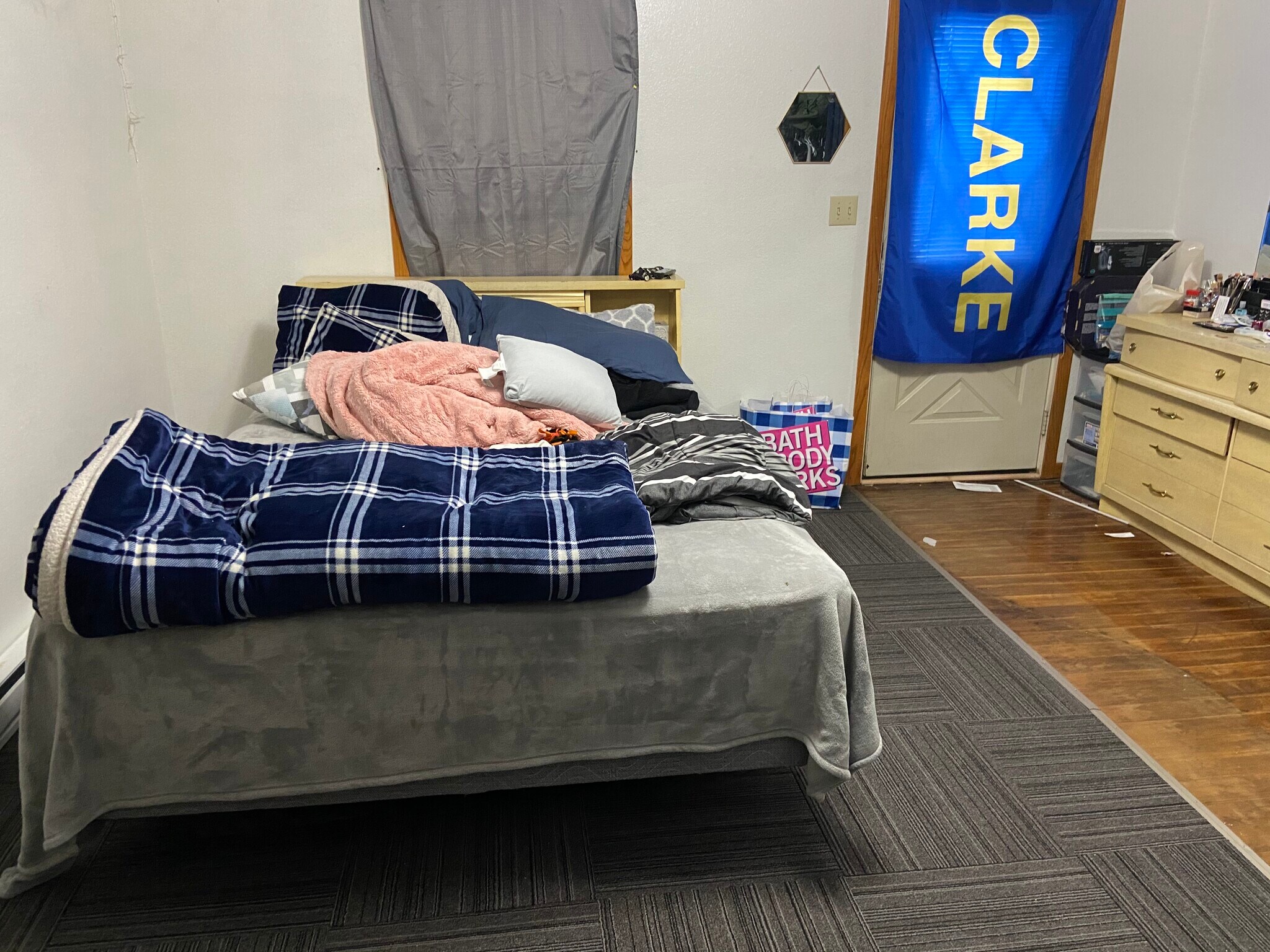 bedroom - 2284 Jackson St