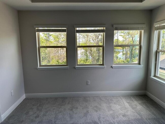 Building Photo - 16207 Point Rock Dr