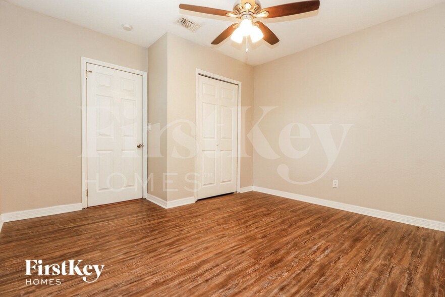 Building Photo - 5900 Grove St S