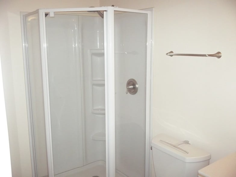 Shower - 705 Ouida Way