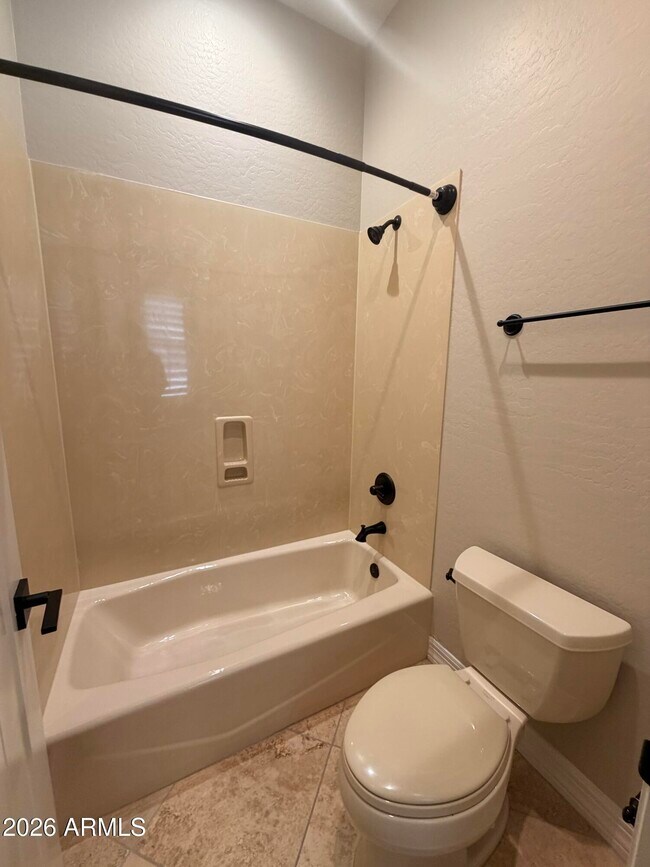 Building Photo - 3952 E Expedition Way