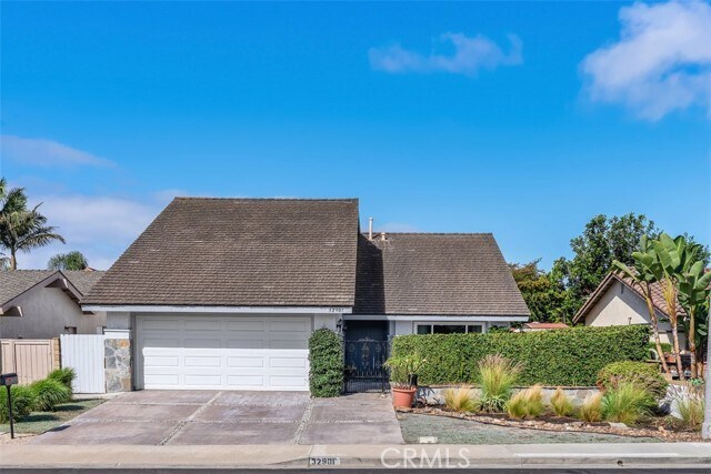 Primary Photo - 32901 Buccaneer St