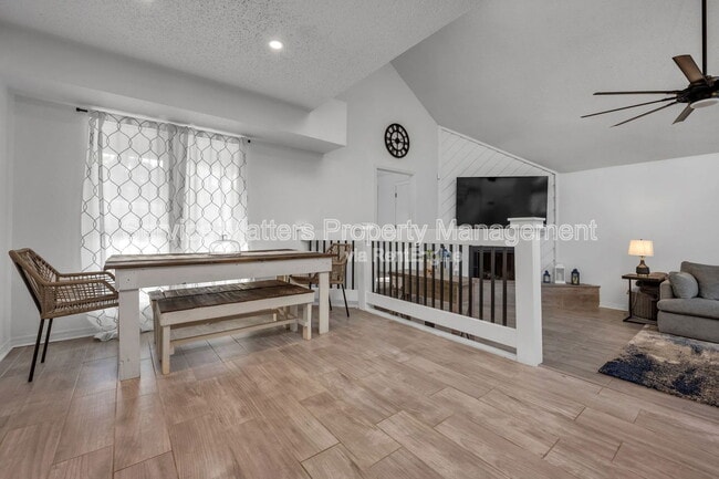 Building Photo - 7575 Tippin Ave