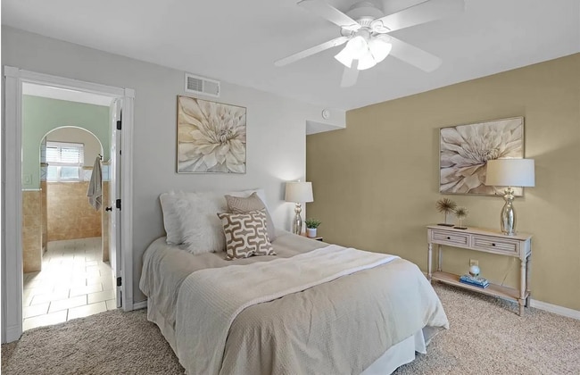 Building Photo - 5351 Springdale Ave