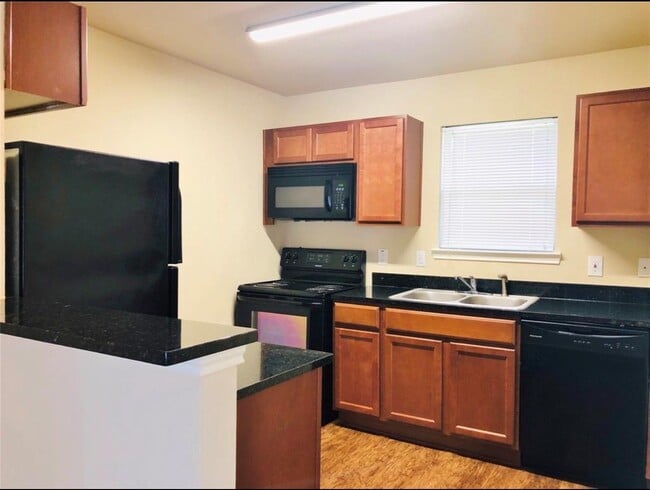 Building Photo - 2508 S Houston Ave