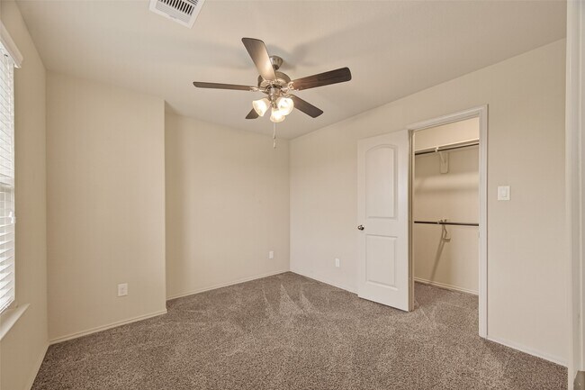 Building Photo - 23506 Umbrella Pine Dr