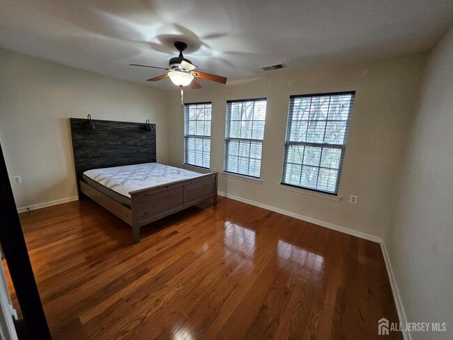 Building Photo - 12 Jensen Court